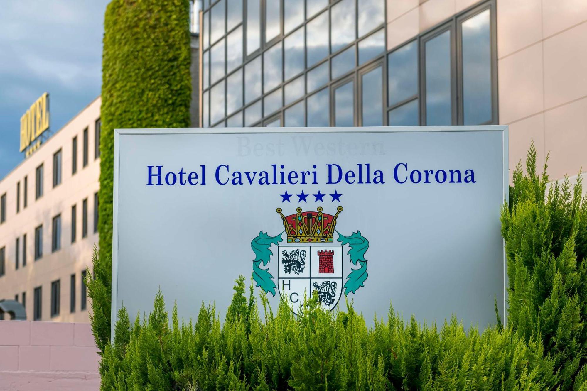 Best Western Cavalieri Della Corona Cardano Al Campo Zewnętrze zdjęcie